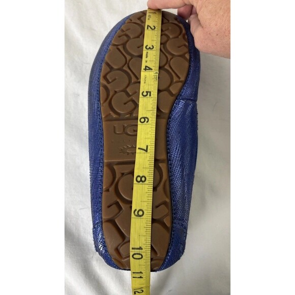 UGG Dakota Moccasin Slippers Womens 8 Blue Metallic Croc - Picture 11 of 12